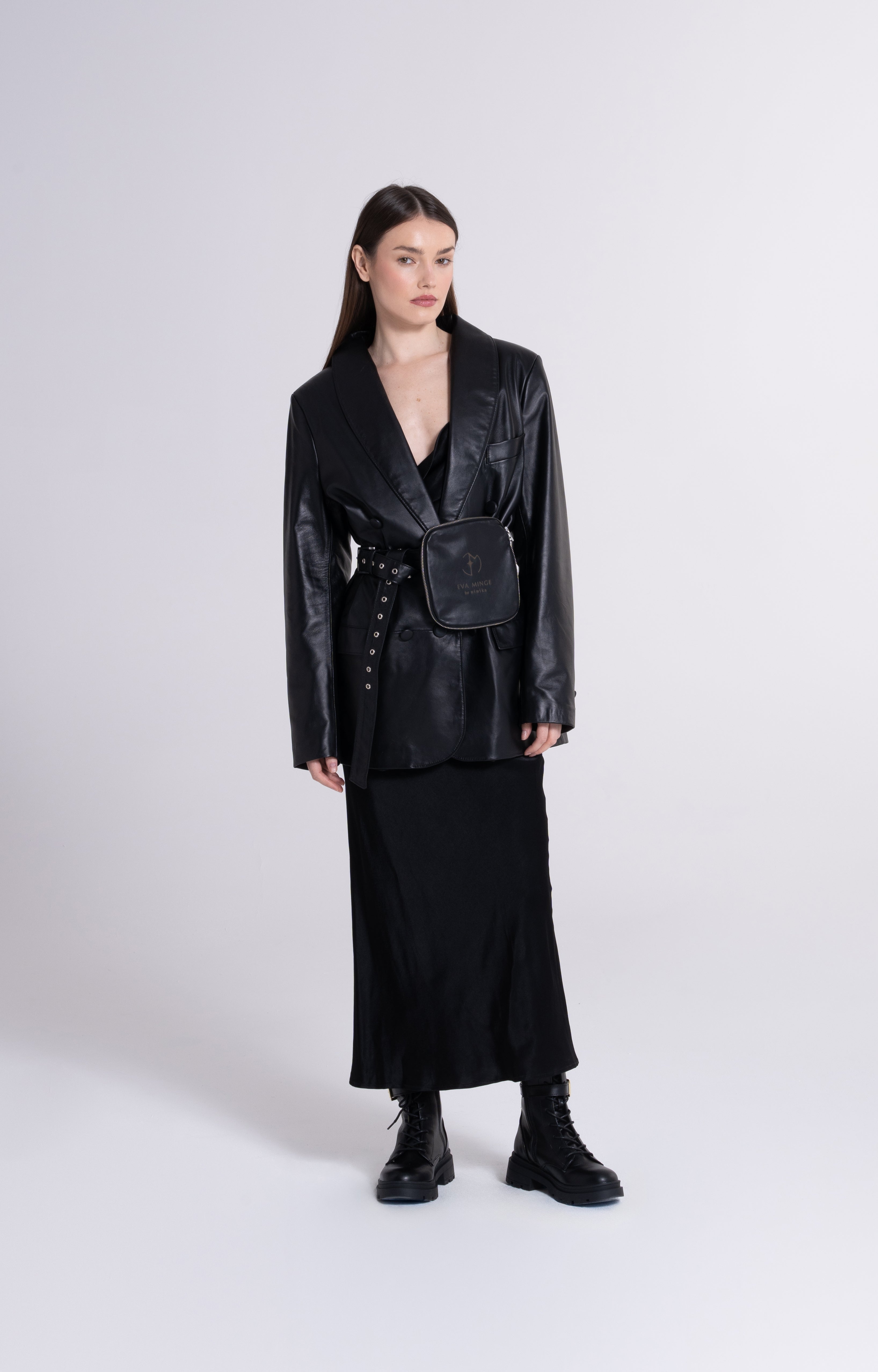 Marynarka Eva Minge „Mala Mia Oversize” Absolute Black